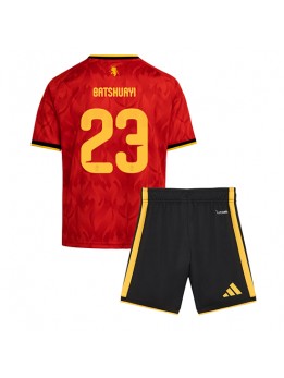 Otroški Nogometna dresi replika Belgija Michy Batshuayi #23 Domači SP 2026 Kratek rokav (+ hlače)